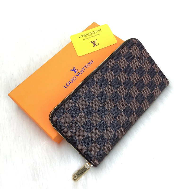 Louis Vuitton Zippy Organiser